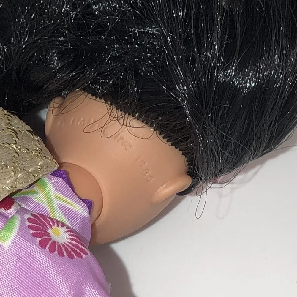 Purple Floral Kimono Dress Barbie Doll Japan Japanese Doll Of The World 1995